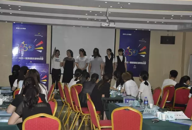 1499328634315724.png blob.png