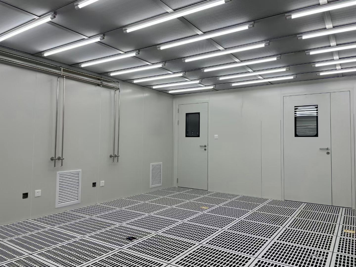 無(wú)塵車(chē)間設(shè)計(jì)需要專(zhuān)業(yè)公司做嗎？費(fèi)用高嗎？